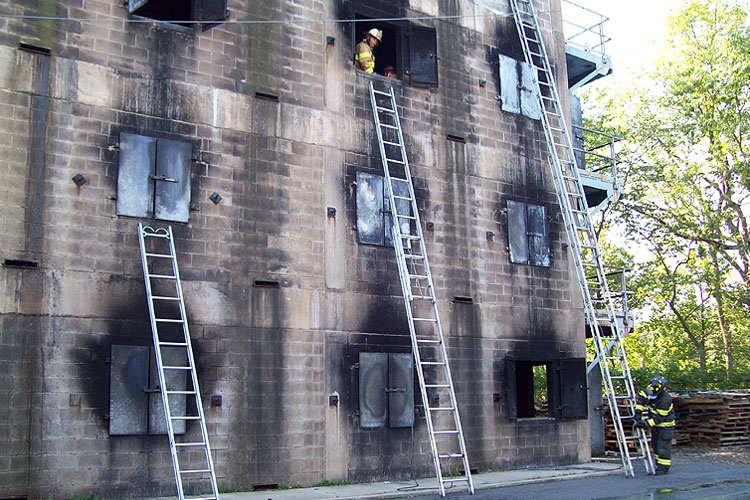 What You Need To Know Before Going To An Aluminum Ladder Company