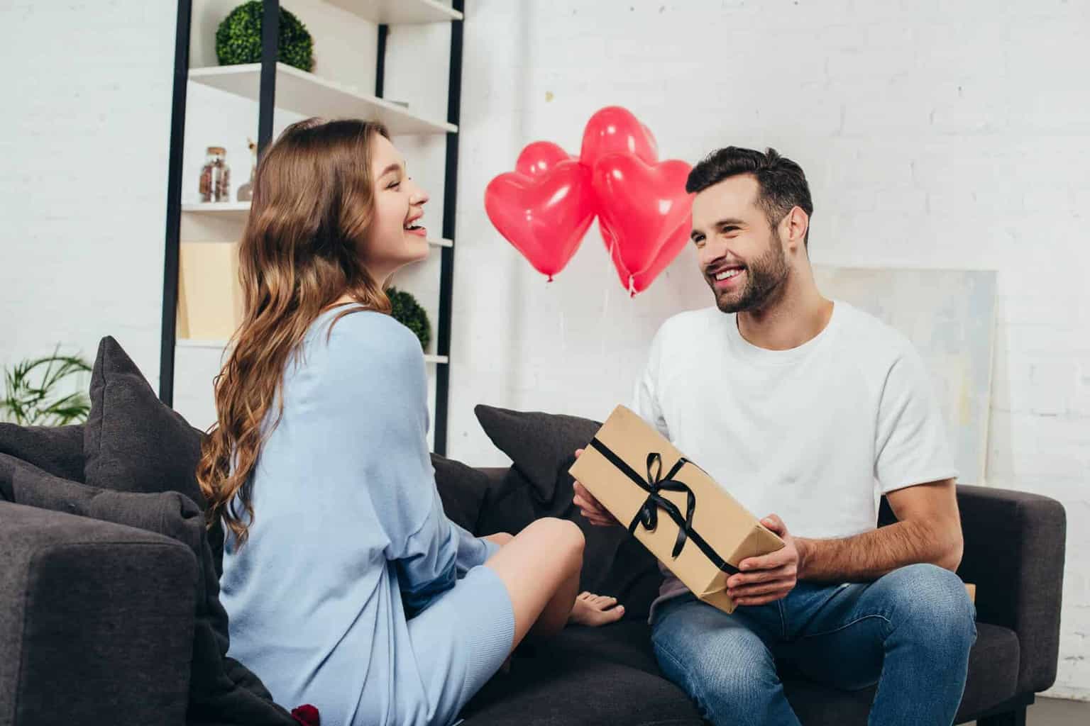 10 Best Gift Ideas For Your Girlfriend Amazing Viral News